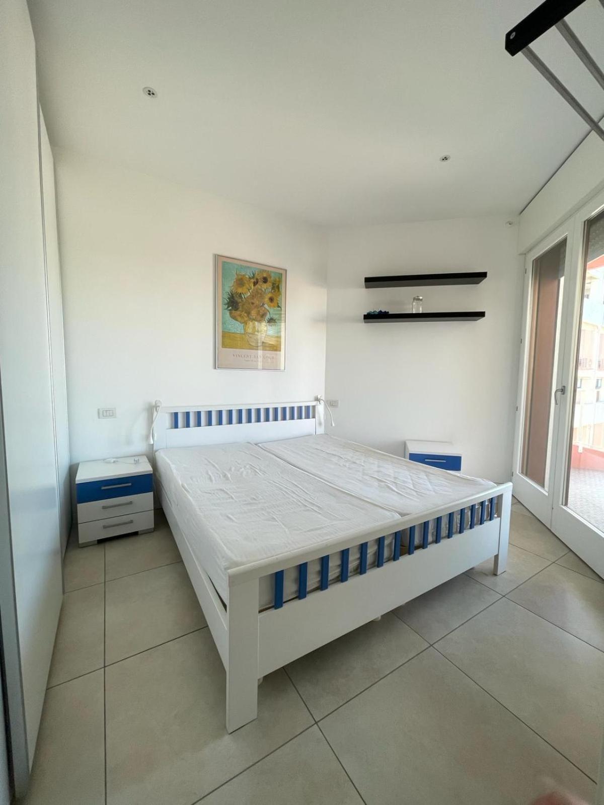 Residence Apollo - Walterigato Apartments Solo Per Famiglie Lido di Jesolo Exterior photo