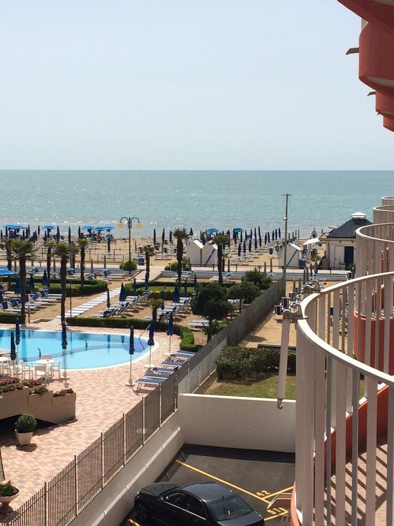 Residence Apollo - Walterigato Apartments Solo Per Famiglie Lido di Jesolo Exterior photo